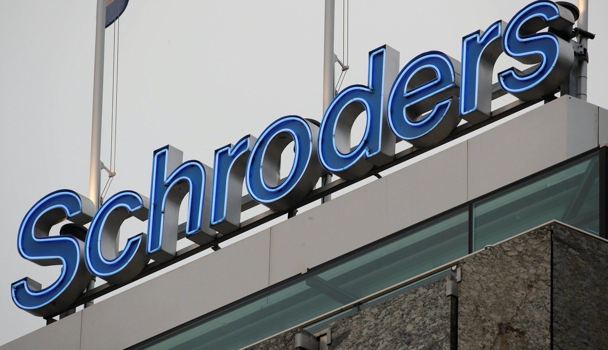 Schroders Group announces a maintained dividend